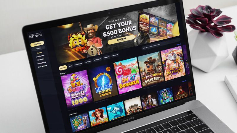 HighRoller Casino main page on laptop
